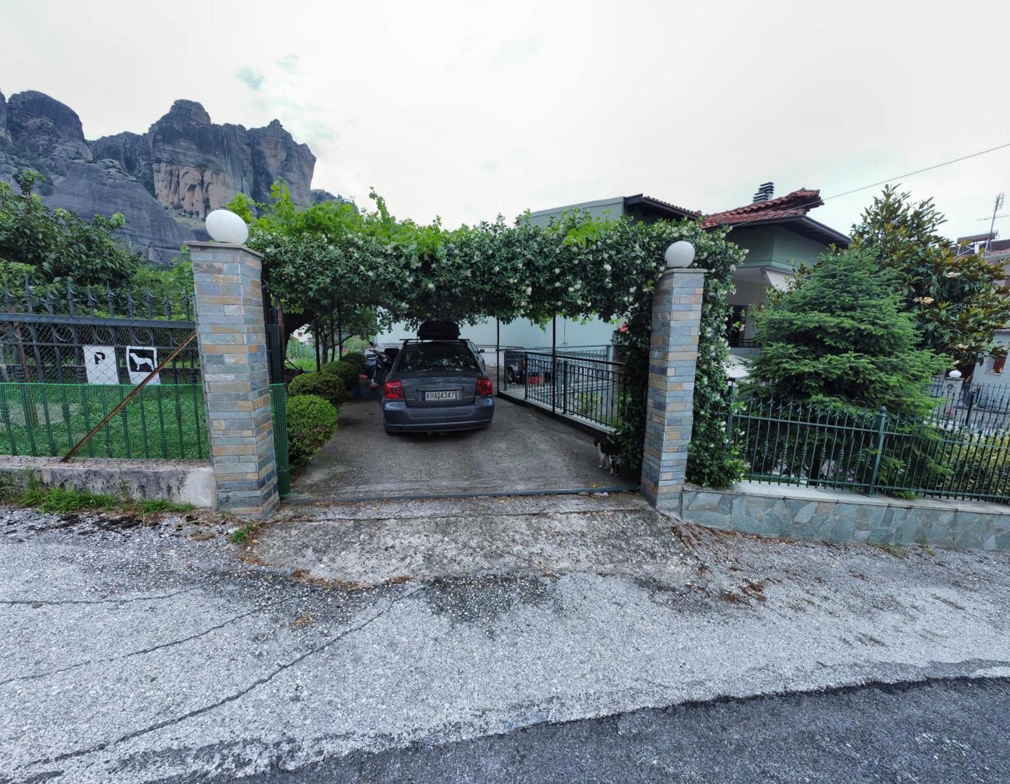 Postmans Apartment Under Meteora Kalampáka Dış mekan fotoğraf